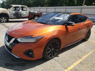 2019 Nissan Maxima SV z VIN 1N4AA6AV5KC379549, wystawiony jako Copart lot #60834245 z przebiegiem 112 427 mil mil oraz Szkoda całkowita • Salvage title. Historia ofert i sprzedaży dostępna na DreamBid. Obrazek 1.