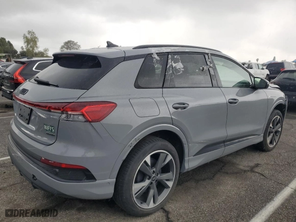 2024 Audi Q4 e-tron Premium Plus with VIN WA1L2BFZ1RP031846, listed as a Copart auction lot 49340235 with 957 mi miles and Clean Title. Bid and sale history available at carsss.com. Image 3.