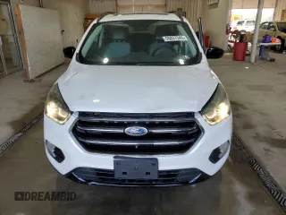 2017 Ford Escape SE with VIN 1FMCU9GD8HUA02240, listed as a Copart auction lot 55027345 with 75,468 mi miles and Salvage Title. Bid and sale history available at DreamBid. Image 5.