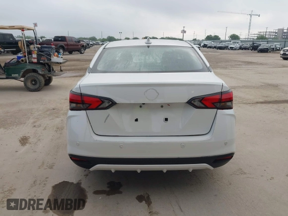2023 Nissan Versa SV z VIN 3N1CN8EV9PL838576, wystawiony jako IAAI lot #42080373 z przebiegiem 28 542 mil mil oraz . Historia ofert i sprzedaży dostępna na DreamBid. Obrazek 16.