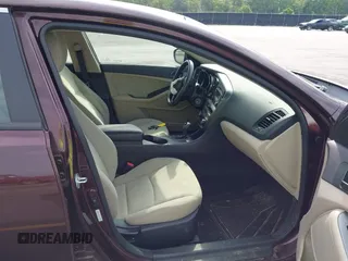 2012 Kia Optima LX z VIN 5XXGM4A70CG012349, wystawiony jako IAAI lot #42290950 z przebiegiem 112 293 mil mil oraz . Historia ofert i sprzedaży dostępna na DreamBid. Obrazek 5.