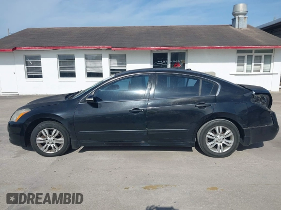 2010 Nissan Altima S with VIN 1N4AL2AP0AC111558, listed as a IAAI auction lot 42084874 with 221,760 mi miles and . Bid and sale history available at carsss.com. Image 14.