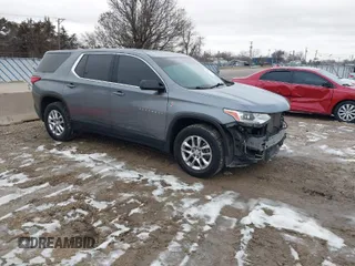 2019 Chevrolet Traverse LS with VIN 1GNERFKW9KJ143209, listed as a IAAI auction lot 41184701 with 131,932 mi miles. Bid and sale history available at carsss.com. Image 1.