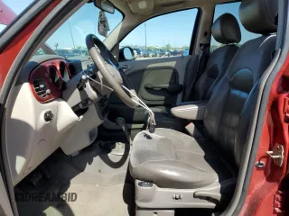 2002 Chrysler PT Cruiser Limited z VIN 3C8FY68B22T372343, wystawiony jako Copart lot #57236865 z przebiegiem 170 101 mil mil oraz Szkoda całkowita • Salvage title. Historia ofert i sprzedaży dostępna na DreamBid. Obrazek 7.