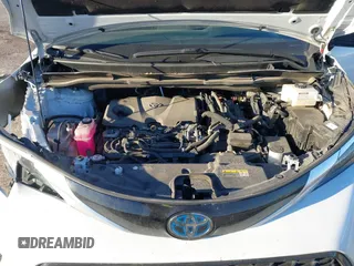 2021 Toyota Sienna XSE with VIN 5TDXRKEC2MS051179, listed as a IAAI auction lot 41067155 with 101,179 mi miles and . Bid and sale history available at DreamBid. Image 10.