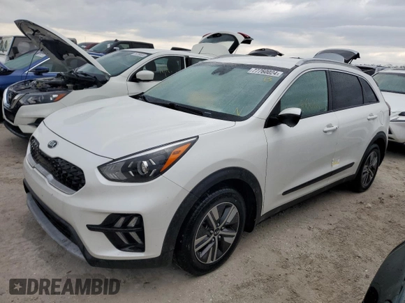 2020 Kia Niro LX with VIN KNDCB3LC0L5399563, listed as a Copart auction lot 77760024 with 84,404 mi miles and Non Repairable. Bid and sale history available at carsss.com. Image 1.