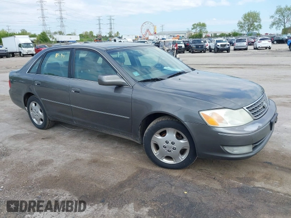 2004 Toyota Avalon XL with VIN 4T1BF28B14U380288, listed as a IAAI auction lot 42228778 with 321,988 mi miles and . Bid and sale history available at carsss.com. Image 1.