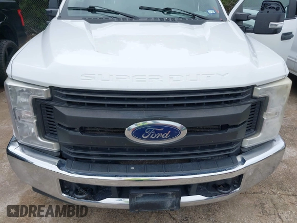 2017 Ford F-350 XL z VIN 1FT7W3AT4HED72446, wystawiony jako IAAI lot #42208485 z przebiegiem 186 778 mil mil oraz . Historia ofert i sprzedaży dostępna na DreamBid. Obrazek 6.