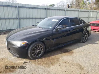 2017 Alfa Romeo Giulia z VIN ZARFAEBN2H7550449, wystawiony jako Copart lot #47137115 z przebiegiem 131 447 mil mil oraz Szkoda całkowita • Salvage title. Historia ofert i sprzedaży dostępna na DreamBid. Obrazek 1.