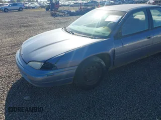 1995 Dodge Intrepid z VIN 2B3HD46T2SH629582, wystawiony jako IAAI lot #42334308 z przebiegiem 147 022 mil mil oraz . Historia ofert i sprzedaży dostępna na DreamBid. Obrazek 6.