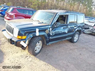 2008 Jeep Commander Sport with VIN 1J8HG48K88C189057, listed as a IAAI auction lot 41237044 with 138,896 mi miles. Bid and sale history available at carsss.com. Image 2.