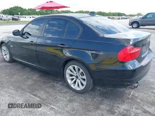 2011 BMW 3 Series 328i xDrive with VIN WBAPK5C5XBA653877, listed as a IAAI auction lot 42373090 with 105,183 mi miles and . Bid and sale history available at DreamBid. Image 3.