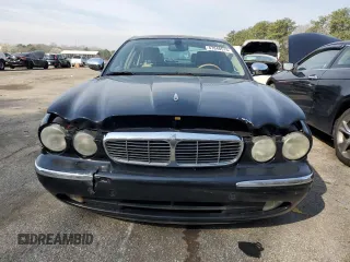 2005 Jaguar XJ Vanden Plas with VIN SAJWA82C55SG43618, listed as a Copart auction lot 47848515 with 237,224 mi miles and Salvage Title. Bid and sale history available at carsss.com. Image 5.