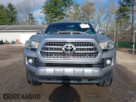 2016 Toyota Tacoma SR with VIN 3TMCZ5AN9GM001620, listed as a IAAI auction lot 41902924 with 117,462 mi miles. Bid and sale history available at carsss.com. Image 13.
