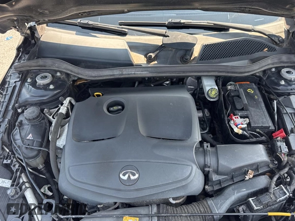 2018 Infiniti QX30 Premium with VIN SJKCH5CR4JA044802, listed as a Copart auction lot 59876905 with 89,177 mi miles and Clean title. Bid and sale history available at DreamBid. Image 7.