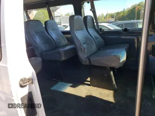 2006 Ford Econoline Cargo with VIN 1FTNS24W46DB26390, listed as a Copart auction lot 70715874 with 289,989 mi miles and Clean Title. Bid and sale history available at carsss.com. Image 11.
