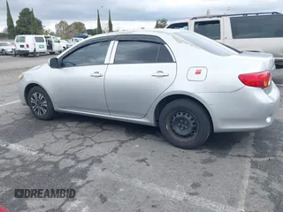 2010 Toyota Corolla z VIN 2T1BU4EE5AC365130, wystawiony jako IAAI lot #41528261 z przebiegiem 108 136 mil mil oraz . Historia ofert i sprzedaży dostępna na DreamBid. Obrazek 14.