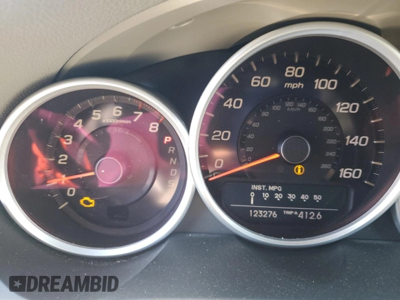 2011 Acura RL Technology with VIN JH4KB2F61BC000440, listed as a Copart auction lot 88256885 with 123,276 mi miles and Salvage Title. Bid and sale history available at DreamBid. Image 9.