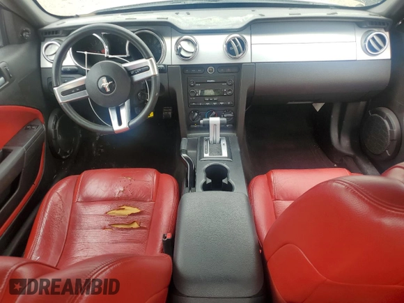2005 Ford Mustang Deluxe with VIN 1ZVHT80N955249439, listed as a Copart auction lot 55536255 with 118,984 mi miles and Salvage title. Bid and sale history available at DreamBid. Image 8.