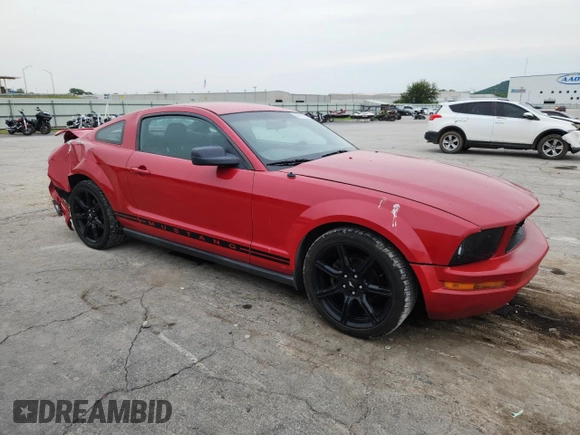 2005 Ford Mustang Deluxe с VIN 1ZVFT80N155125415, выставлен на аукционе Copart как лот 60487925 с пробегом 151 801 миль миль и Списание • Salvage title. История ставок и продаж доступна на DreamBid. Изображение 4.