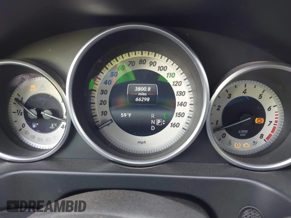 2016 Mercedes-Benz E-Class E 350 Luxury with VIN WDDHF8JB2GB237075, listed as a IAAI auction lot 42047087 with 66,298 mi miles. Bid and sale history available at carsss.com. Image 7.