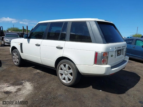 2004 Land Rover Range Rover HSE with VIN SALME114X4A164858, listed as a IAAI auction lot 40304623 with 1 mi miles. Bid and sale history available at carsss.com. Image 3.