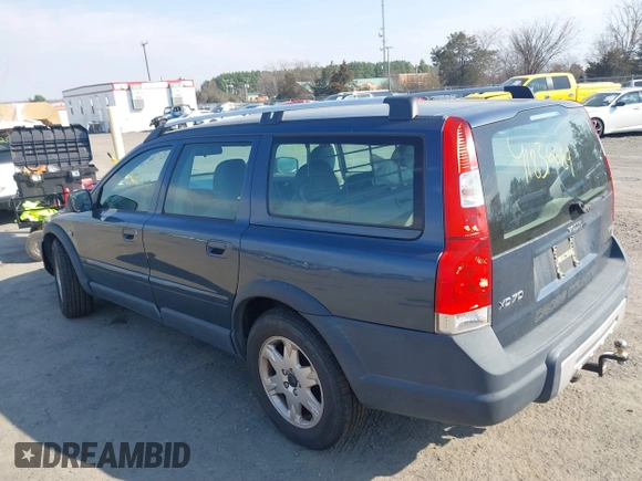 2005 Volvo XC70 with VIN YV1SZ592X51201769, listed as a IAAI auction lot 41836689 with 260,339 mi miles and . Bid and sale history available at DreamBid. Image 3.
