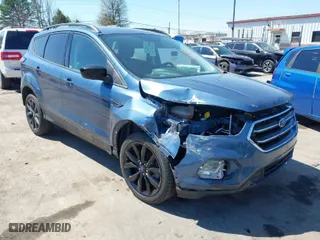 2018 Ford Escape SE with VIN 1FMCU0GDXJUB95248, listed as a IAAI auction lot 41877659 with 86,381 mi miles. Bid and sale history available at carsss.com. Image 1.