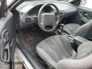 2002 Chevrolet Cavalier with VIN 1G1JC124227135498, listed as a Copart auction lot 72704044 with 191,210 mi miles and Salvage Title. Bid and sale history available at carsss.com. Image 8.