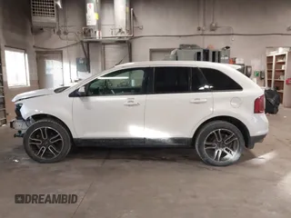 2013 Ford Edge SEL with VIN 2FMDK4JC0DBA09096, listed as a IAAI auction lot 41379060 with 181,469 mi miles. Bid and sale history available at carsss.com. Image 14.