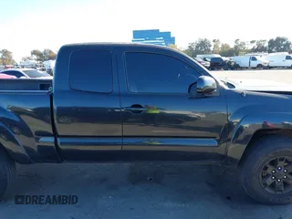 2007 Toyota Tacoma PreRunner with VIN 5TETU62NX7Z337556, listed as a IAAI auction lot 41664640 with 196,171 mi miles. Bid and sale history available at carsss.com. Image 13.