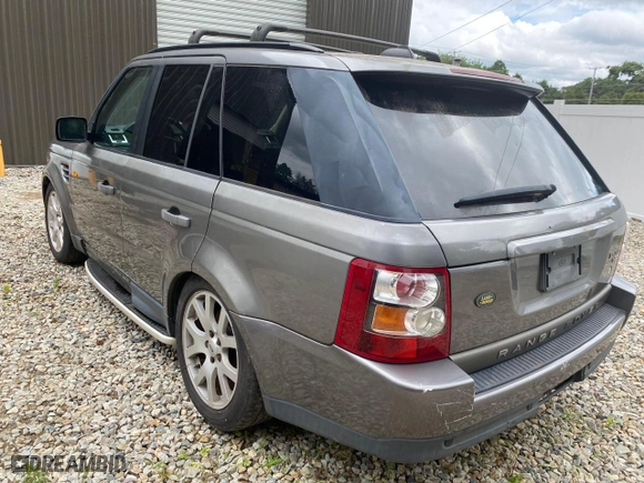 2007 Land Rover Range Rover Sport HSE with VIN SALSK25487A988846, listed as a Copart auction lot 73971724 with NaN miles and Clean Title. Bid and sale history available at carsss.com. Image 3.