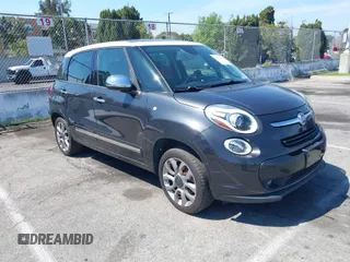 2014 FIAT 500L Lounge with VIN ZFBCFACH9EZ016190, listed as a IAAI auction lot 41872043 with 91,758 mi miles. Bid and sale history available at carsss.com. Image 1.