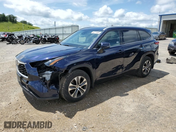2022 Toyota Highlander XLE with VIN 5TDGZRBH3NS227229, listed as a Copart auction lot 62271585 with 92,883 mi miles and Salvage title. Bid and sale history available at DreamBid. Image 1.
