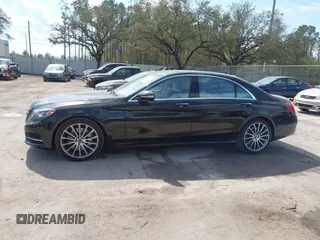 2015 Mercedes-Benz S-Class S 550 with VIN WDDUG8CB7FA091561, listed as a IAAI auction lot 41452399 with 60,530 mi miles. Bid and sale history available at carsss.com. Image 14.
