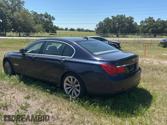 2012 BMW 7 Series 750Li xDrive with VIN WBAKC8C59CC437999, listed as a Copart auction lot 53728665 with 145,420 mi miles and Clean title. Bid and sale history available at DreamBid. Image 3.