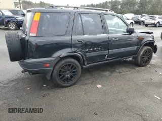 1998 Honda CR-V LX with VIN JHLRD1841WC033169, listed as a Copart auction lot 46865875 with 203,100 mi miles and Salvage Title. Bid and sale history available at carsss.com. Image 3.