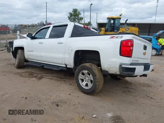 2018 Chevrolet Silverado 1500 LT with VIN 3GCUKREC3JG375591, listed as a IAAI auction lot 40887974 with 72,453 mi miles. Bid and sale history available at carsss.com. Image 3.