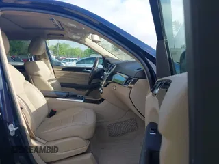 2015 Mercedes-Benz M 350 z VIN 4JGDA5HB1FA554969, wystawiony jako IAAI lot #42214659 z przebiegiem 110 826 mil mil oraz . Historia ofert i sprzedaży dostępna na DreamBid. Obrazek 5.
