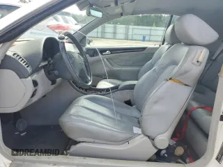 2002 Mercedes-Benz CLK 320/430 with VIN WDBLK65G52T127052, listed as a Copart auction lot 67317544 with 160,904 mi miles and Salvage Title. Bid and sale history available at DreamBid. Image 7.