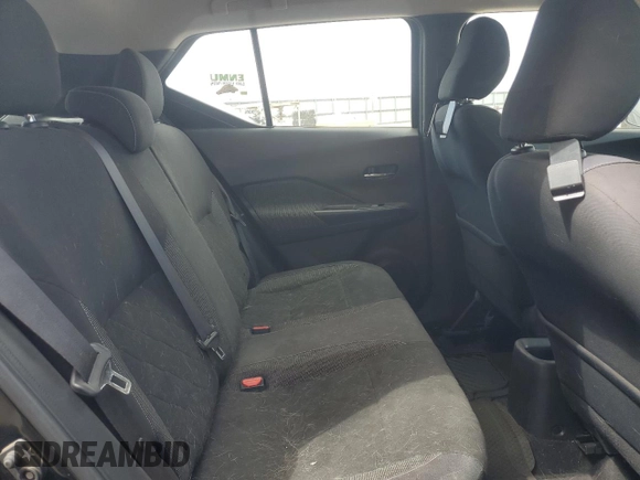 2019 Nissan Kicks S with VIN 3N1CP5CU9KL546289, listed as a Copart auction lot 49649395 with 103,533 mi miles and Salvage Title. Bid and sale history available at carsss.com. Image 11.