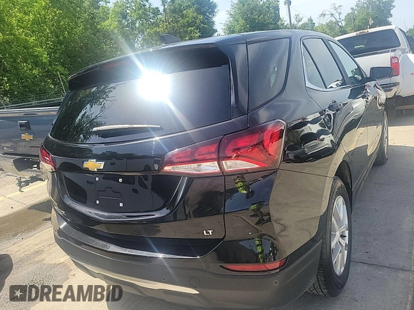 2022 Chevrolet Equinox LT z VIN 2GNAXJEV5N6110445, wystawiony jako IAAI lot #42404051 z przebiegiem 102 778 mil mil oraz . Historia ofert i sprzedaży dostępna na DreamBid. Obrazek 1.