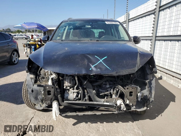 2017 Volkswagen Tiguan Wolfsburg Edition with VIN WVGRV7AX5HW505484, listed as a Copart auction lot 61662705 with 88,012 mi miles and Salvage title. Bid and sale history available at DreamBid. Image 5.