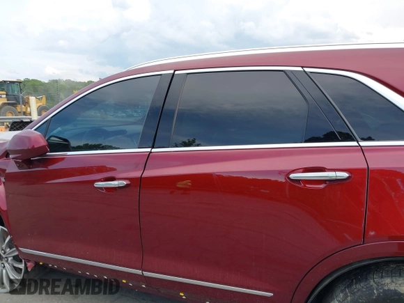 2017 Cadillac XT5 Luxury FWD z VIN 1GYKNBRS1HZ200882, wystawiony jako IAAI lot #42181291 z przebiegiem 95 687 mil mil oraz . Historia ofert i sprzedaży dostępna na DreamBid. Obrazek 14.