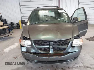 2003 Dodge Caravan SE with VIN 1D4GP24313B191319, listed as a IAAI auction lot 41398477 with 220,083 mi miles. Bid and sale history available at carsss.com. Image 12.