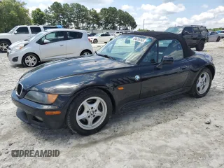 1999 BMW Z3 2.5 z VIN 4USCH9337XLF82104, wystawiony jako Copart lot #59639265 z przebiegiem 138 848 mil mil oraz Czysty tytuł • Clean title. Historia ofert i sprzedaży dostępna na DreamBid. Obrazek 1.