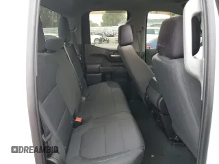 2021 Chevrolet Silverado 1500 Custom with VIN 1GCRWBEH9MZ122437, listed as a Copart auction lot 86158574 with 31,865 mi miles and Salvage Title. Bid and sale history available at DreamBid. Image 10.