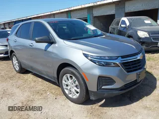 2024 Chevrolet Equinox LS z VIN 3GNAXHEG0RL338302, wystawiony jako IAAI lot #41978986 z przebiegiem 15 953 mil mil oraz . Historia ofert i sprzedaży dostępna na DreamBid. Obrazek 1.