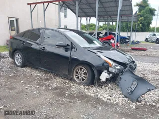 2022 Toyota Prius LE with VIN JTDL9MFU1N3033809, listed as a IAAI auction lot 39898273 with 102,460 mi miles. Bid and sale history available at carsss.com. Image 1.