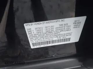 2017 Acura MDX with VIN 5J8YD4H30HL004722, listed as a IAAI auction lot 41204272 with 195,015 mi miles. Bid and sale history available at carsss.com. Image 9.
